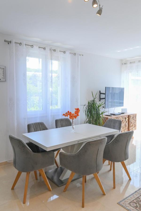 Apartman Iskra Apartment Rijeka Luaran gambar