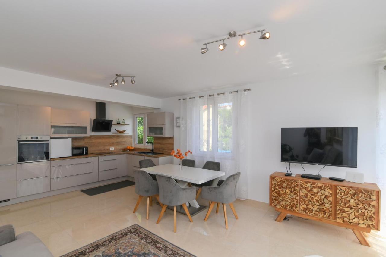 Apartman Iskra Apartment Rijeka Luaran gambar