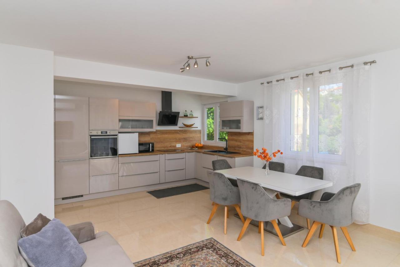 Apartman Iskra Apartment Rijeka Luaran gambar